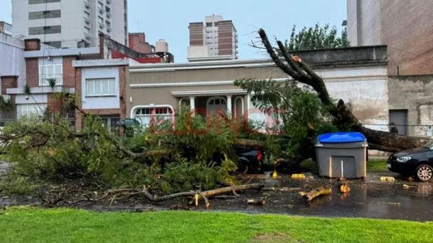 Reportan acumulados de lluvias superiores a los 100mm en departamentos Paraná y La Paz
