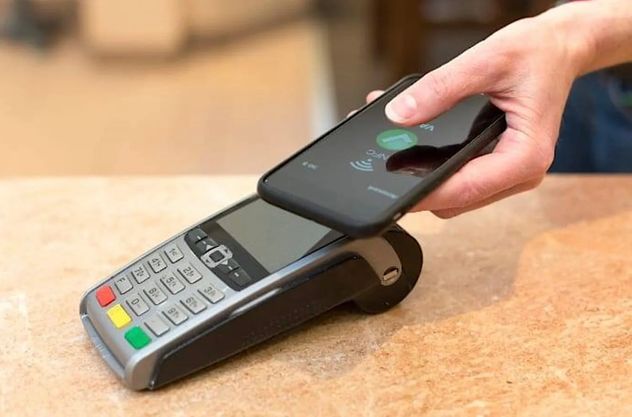 Llega el pago por NFC: enviar dinero será tan fácil como acercar dos celulares.