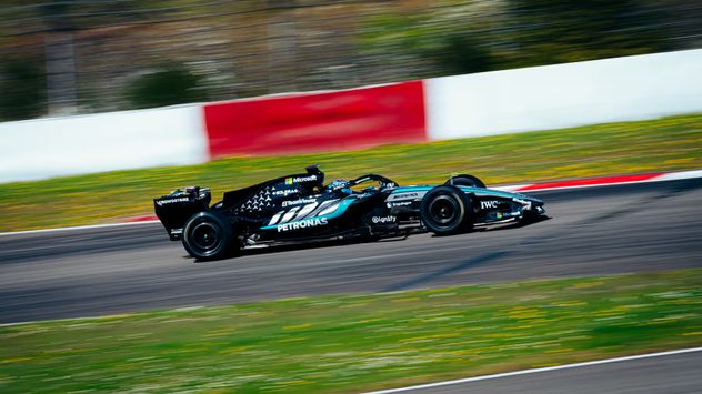 Fórmula 1: Pirelli realiza test de neumáticos en Nürburgring con Russell y Piastri