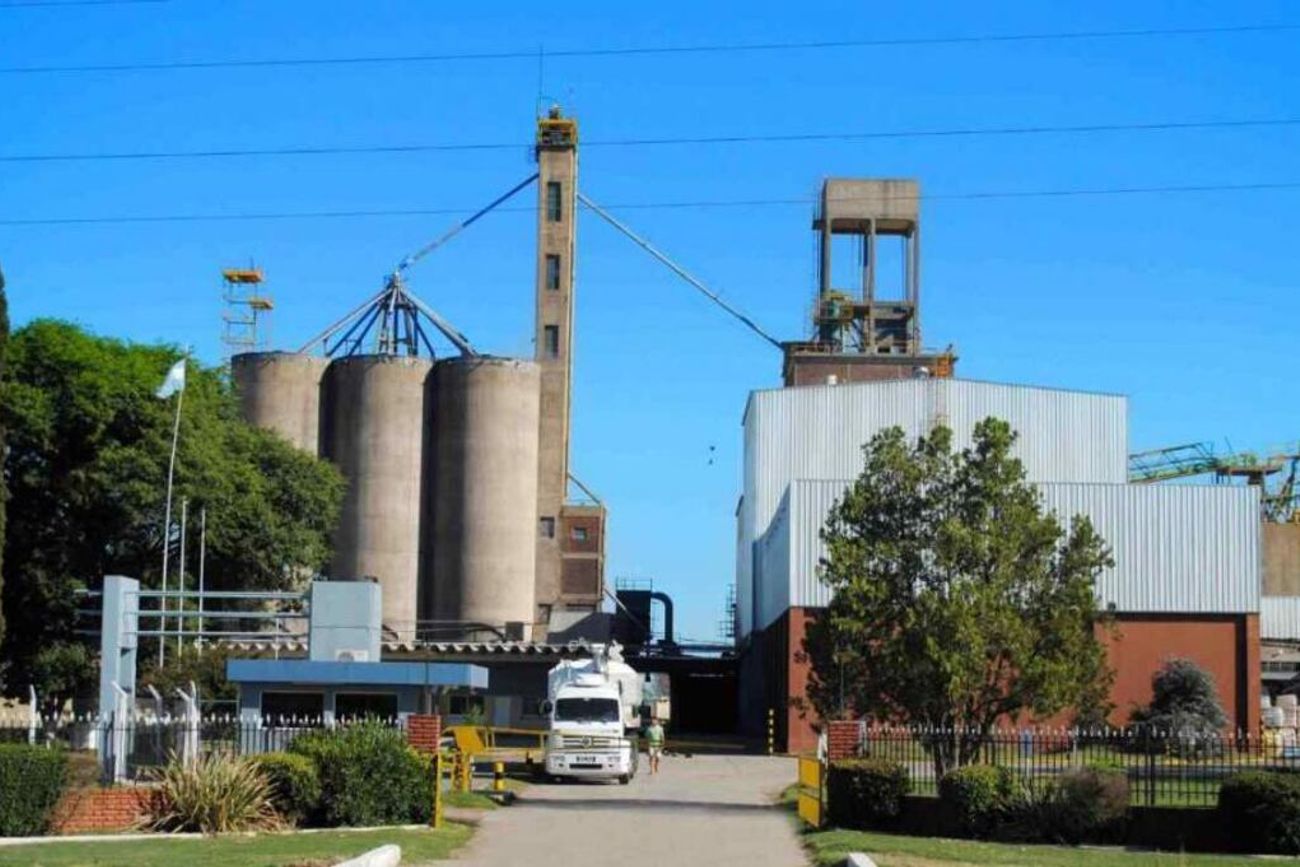 La planta del Grupo Pilar, en la ciudad cordobesa de Pilar. Produce alimentos para animales. 