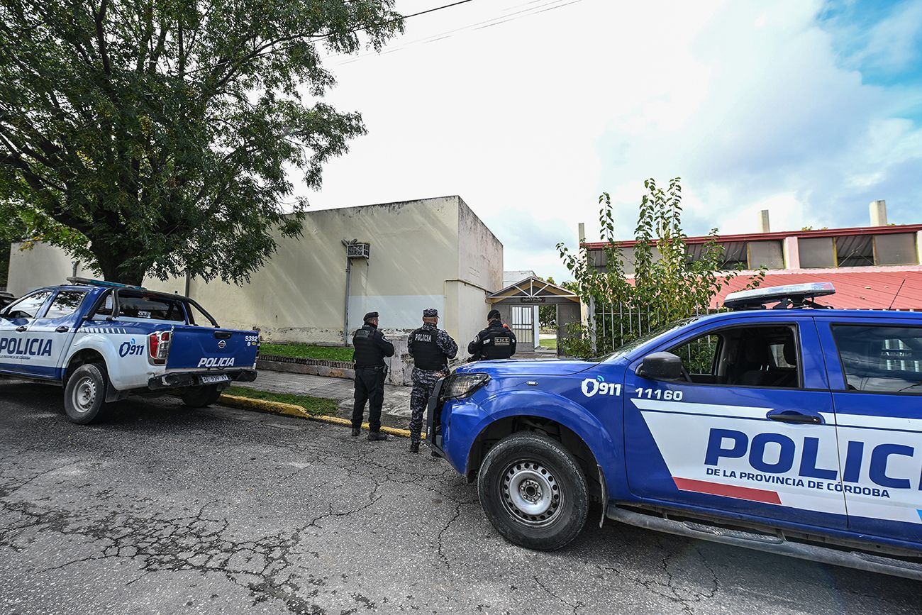 El despliegue que tiene que hacer la Policía por una amenaza de tiroteo será cobrada a los padres de los alumnos identificados