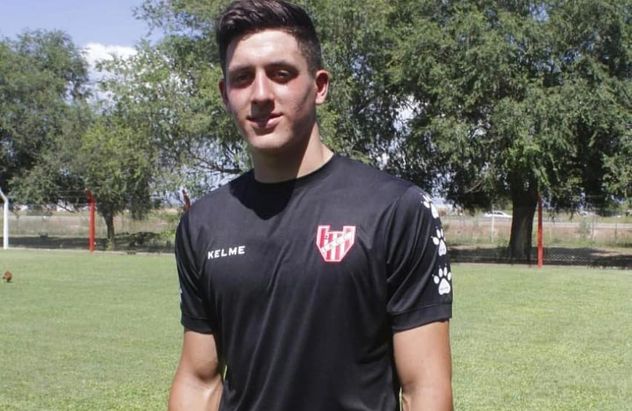 Ezequiel Neira, ex Instituto hoy en Carabobo.