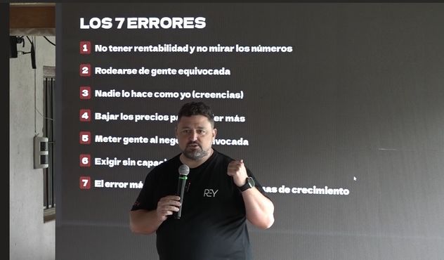 CAPACITACIÓN. Elvio Prida expuso en Córdoba su modelo para profesionalizar el negocio de las carnicerías.