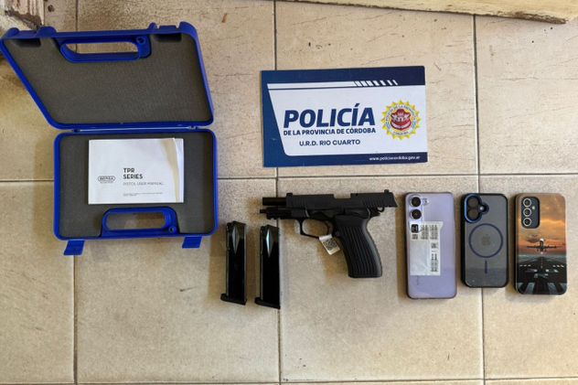 Allanamientos por amenazas de tiroteos en escuelas: secuestraron un arma en Río Cuarto
