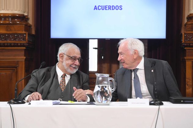 Audiencia pública con Carlos Alberto Mahiques en la Comisión de Acuerdos del Senado