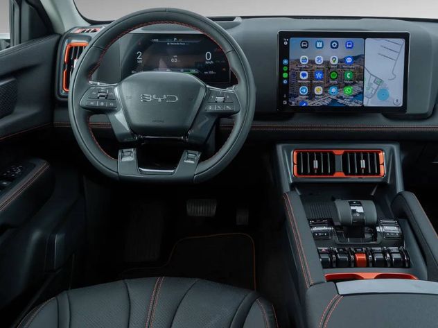 BYD Shark. Sus tableros.