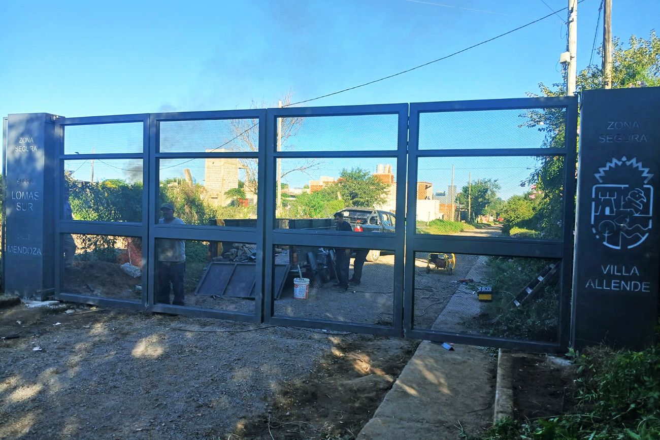 Villa Allende, la primer ciudad del país en cerrar calles con portones para intentar reducir la inseguridad. 