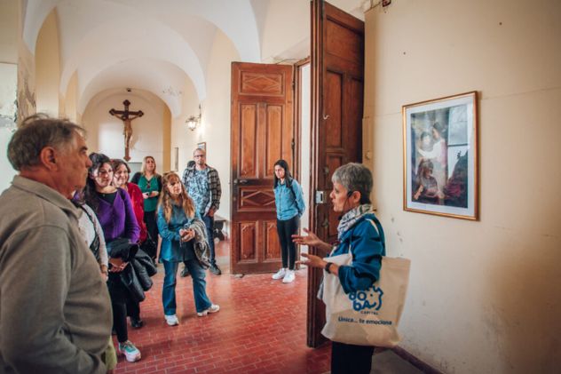 La formación académica es un requisito excluyente para ingresar al registro oficial de profesionales.