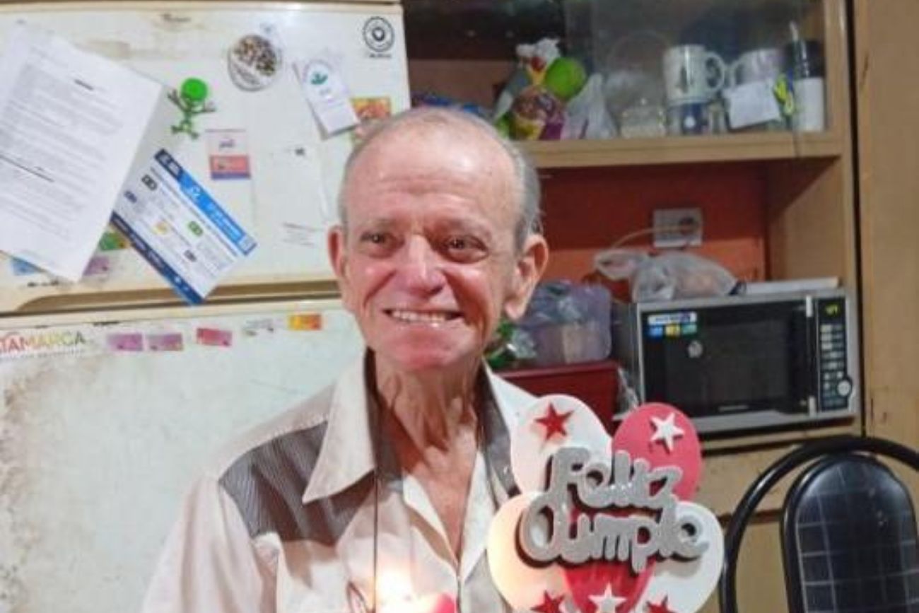 Solicitan colaboración para dar con el paradero de Rubén García, de 74 años.