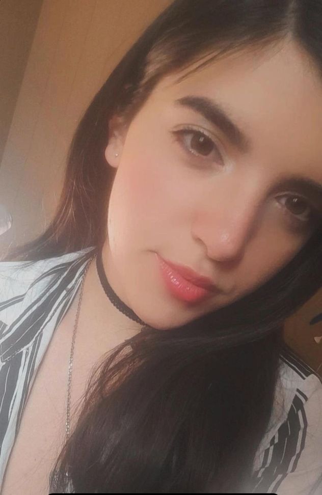 Nikita Electra Sierna. (Policía)