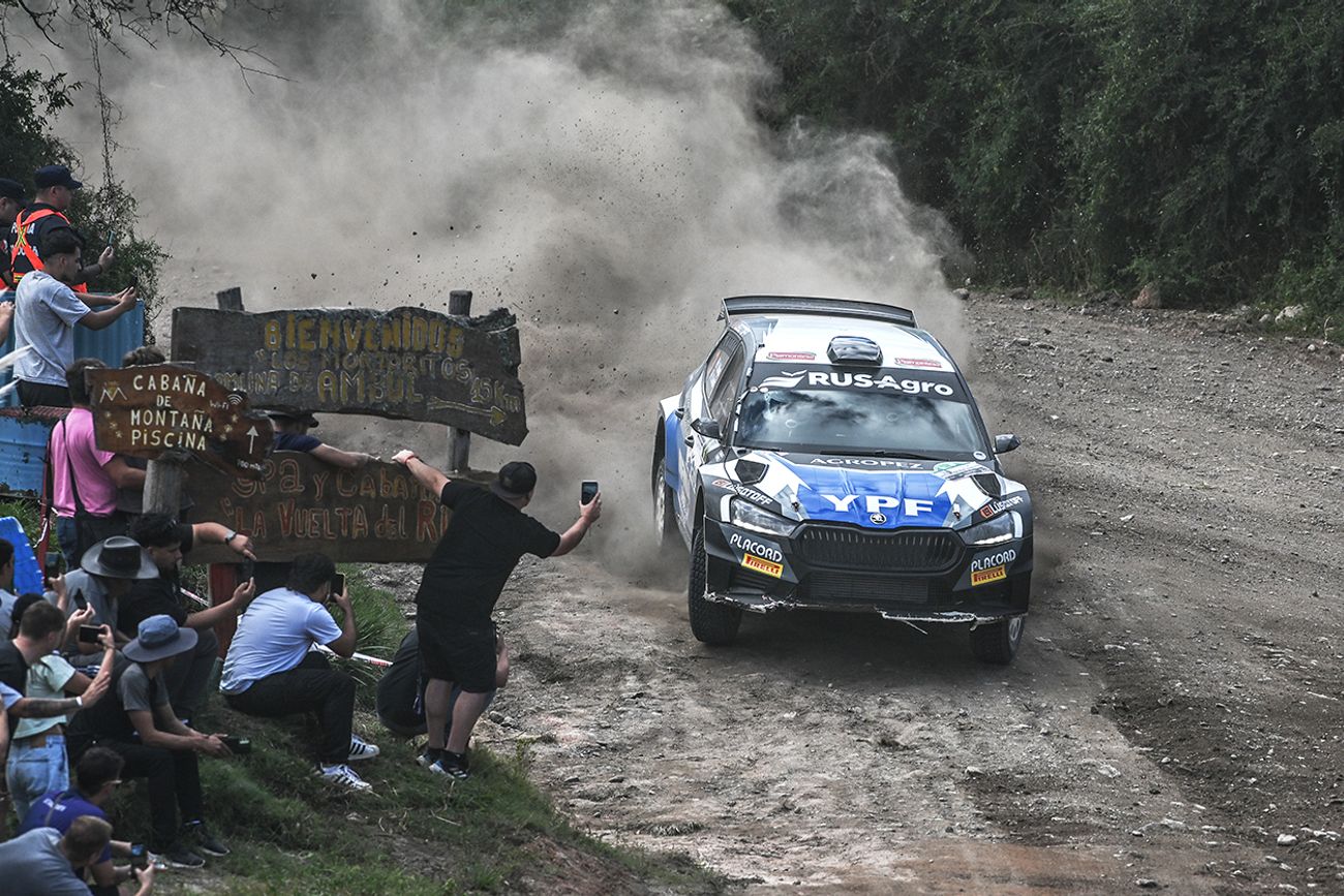 Rally Sudamericano. El cordobés Federico Villagra tomó la punta de la etapa en el tercer tramo y a partir de allí fue marcando el ritmo para ganar el parcial.