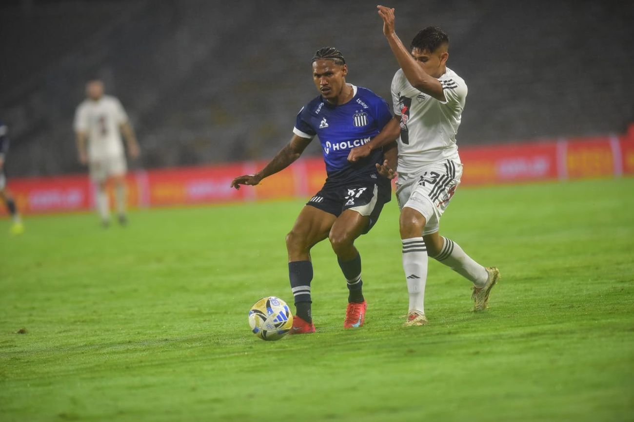 Talleres venció a Riestra en el Kempes por el Apertura 2026.