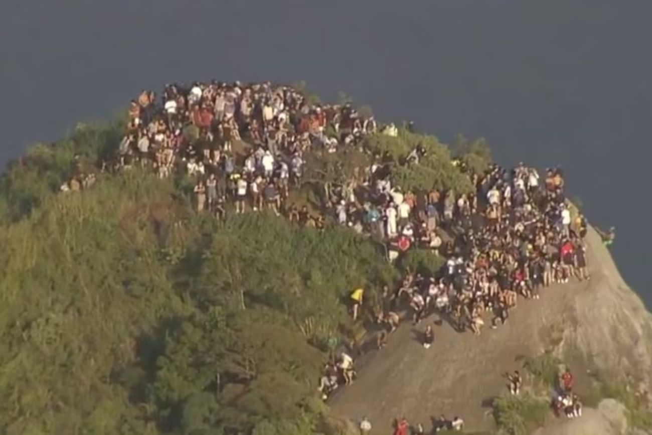 Río de Janeiro: 200 turistas quedaron atrapados en un cerro tras un tiroteo en una favela