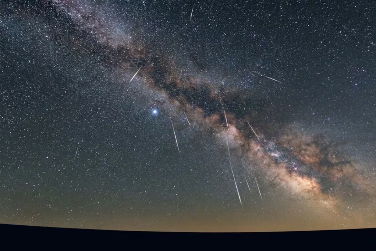 Show de "estrellas fugaces": cuándo será la lluvia de meteoros Líridas 2026 que iluminará el cielo argentino