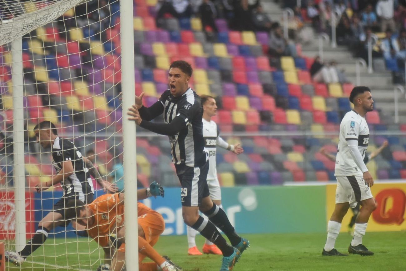 Central Córdoba se impuso 4-3 ante Platense por la fecha 15 del Torneo Apertura