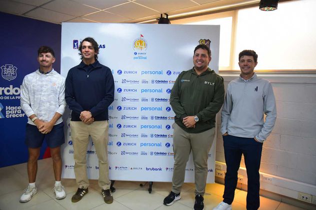 Sam Bennett, Segundo Oliva Pinto, Mateo Pulcini y Jorge Fernández Valdés en la presentación del 94°. Abierto del Centro.