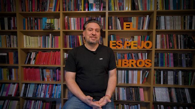 Ibero Martínez, librero y socio de El Espejo Libros.