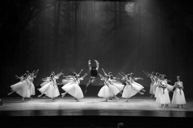 El ballet Giselle ya tiene nueva fecha para la presentación en el Teatro del Libertador. 