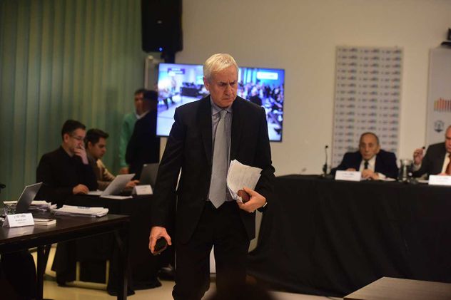Gustavo Liebau abogado de Marcelo Macarrón. Jury por el caso Dalmasso en Legislatura de Córdoba. 