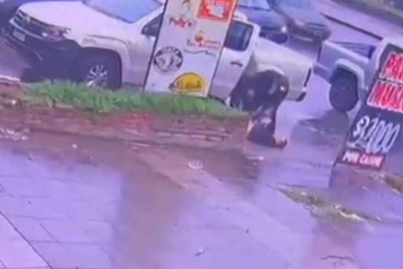 Robo en La Matanza. El crimen ocurrió en un comercio de Isidro Casanova.