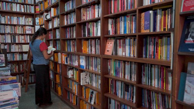 El Espejo Libros, la librería que habita desde hace décadas el Centro.