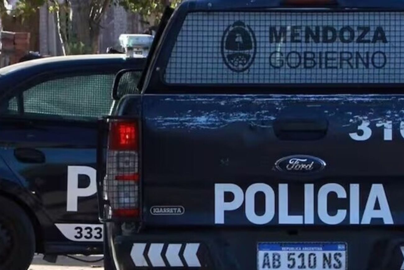 No respondía las llamadas de su madre y la encontraron asesinada: detuvieron a su pareja por femicidio