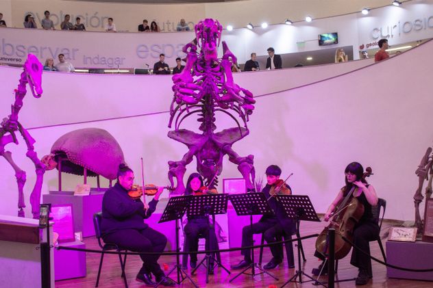 El Museo de Ciencias Naturales fue escenario de la velada.