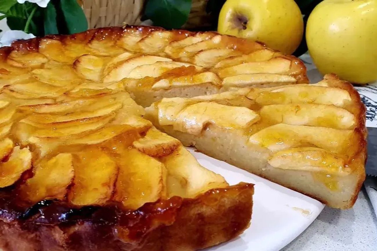 Cómo preparar torta de manzana saludable: sin harina y en minutos