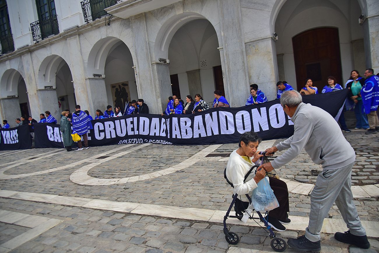 Marcha del sector de la discapacidad en repudio al proyecto de ley del Gobierno nacional.