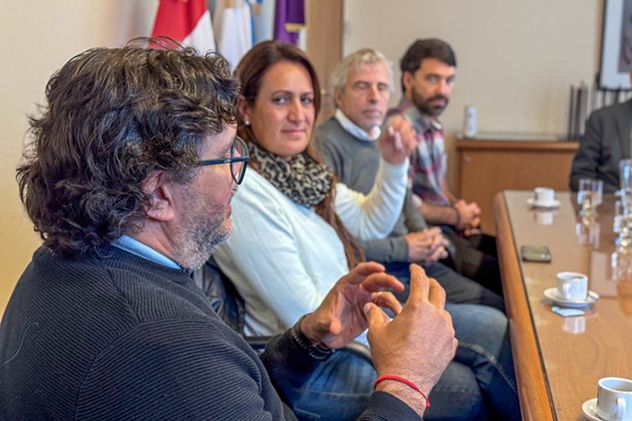 Autoridades de la Universidad Nacional de Córdoba (UNC) y la Fundación Banco de Alimentos Córdoba sellan el convenio marco de colaboración mutua
.