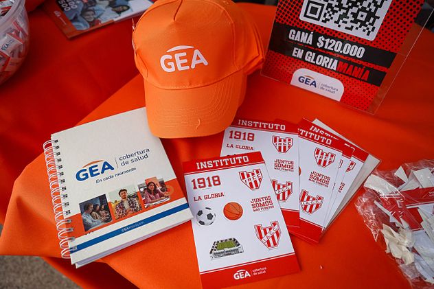 Gea dijo presente acompañando al socio albirojo.