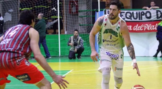 En 2019, Atenas, con Nicolás Romano, superó a Quilmes de Mar del Plata para mantener la categoría.