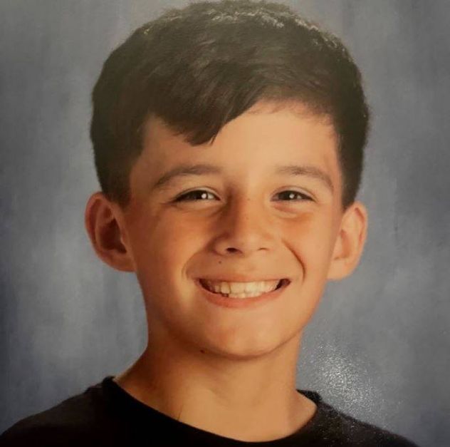 Callan West Perez, de 11 años, viajaba con su padre en un auto alquilado.