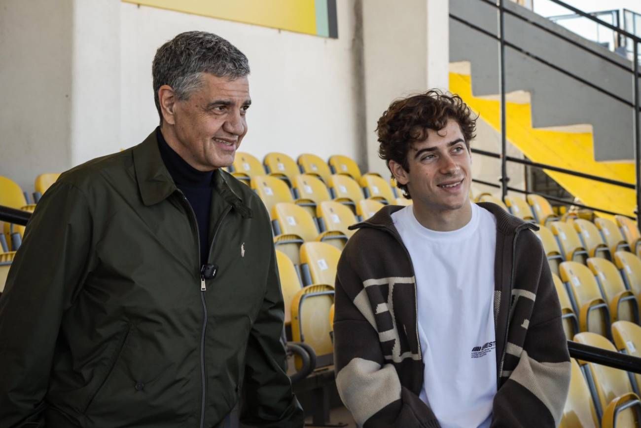 Colapinto visitó el Autódromo Gálvez y hubo mensaje para los fans: Preparándonos para...