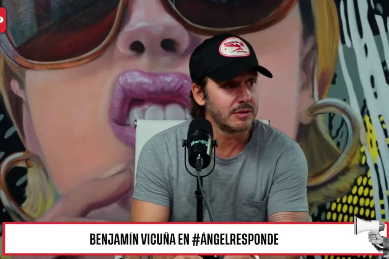 Benjamín Vicuña en el programa de streaming de Ángel de Brito.
