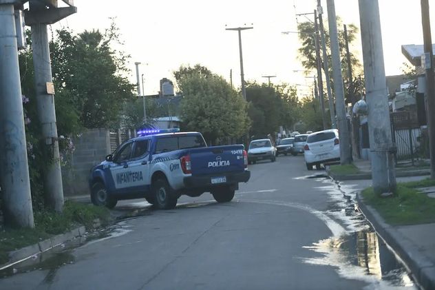 Violencia. No dejan de repetirse graves episodios con armas en la ciudad de Córdoba. (La Voz / Archivo)