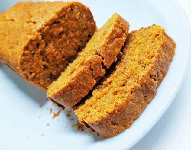 Budín de zanahoria y naranja: una receta simple con resultado húmedo y sabor intenso.