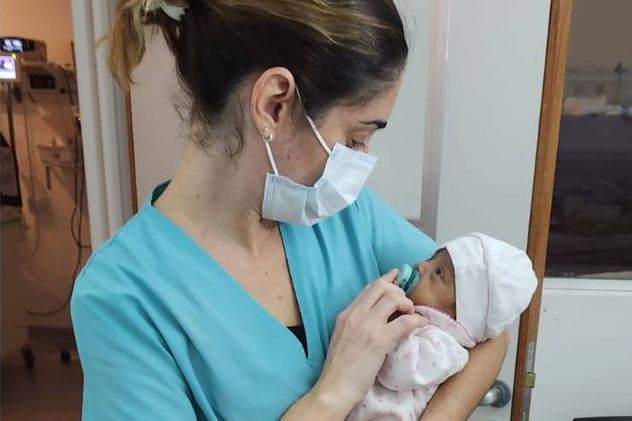 "Nos daban una gran ayuda. Ahora, quedamos muy solas, trato de acompañar a la mamá y al bebé en la lactancia", afirmó la neonatóloga María Eugenia Quiroga.