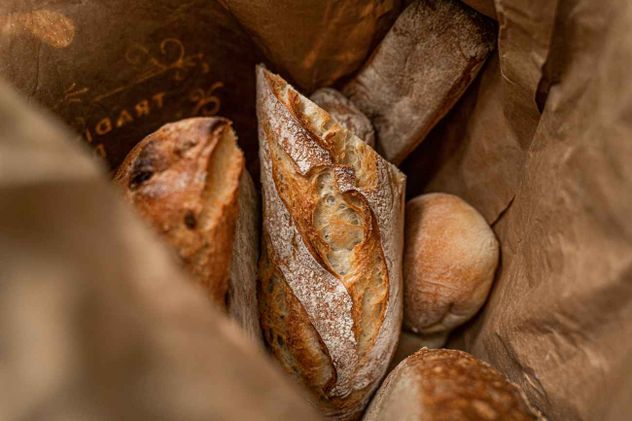 El pan es uno de los alimentos más presentes en la dieta de los argentinos. Puede acompañarlos en las cuatro comidas principales del día. 