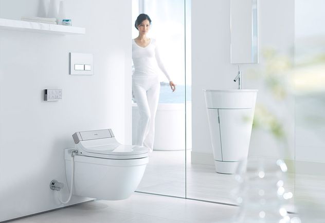 Adiós al papel higiénico: cómo funcionan los nuevos baños inteligentes.