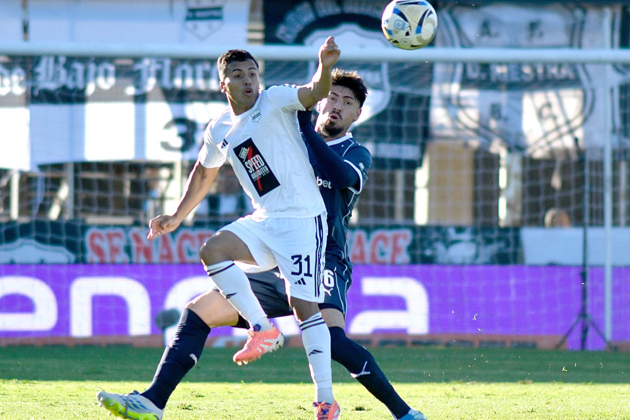 Deportivo Riestra vs. Independiente.