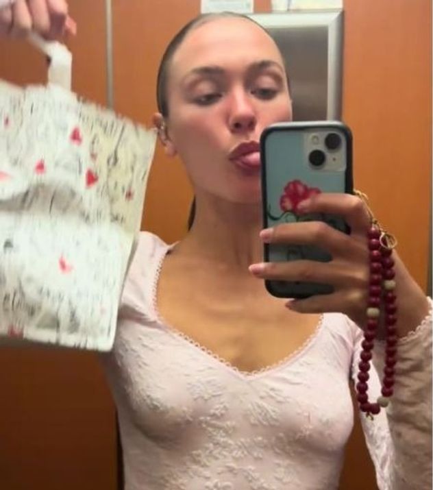 Sofía Solá mostró su departamento en Barcelona y sorprendió con su estilo
