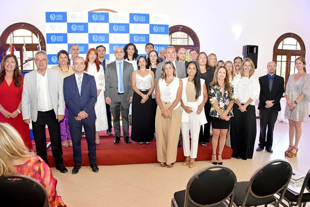 Consejo Directivo del Colegio de Escribanos de Córdoba.