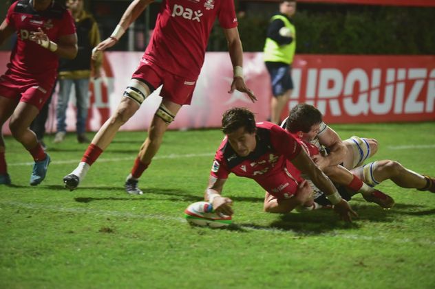 Julián Hernández, lesionado, se perdió gran parte de la temporada 2026.