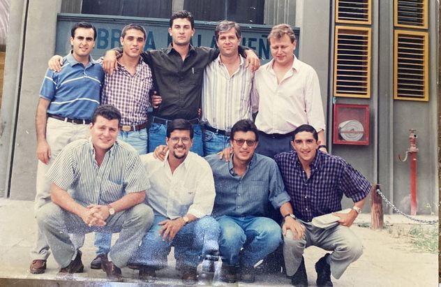 Mayo de 1995, primer día en Holcim, en el programa de Jóvenes Profesionales. Bittar, arriba a la izquierda. 