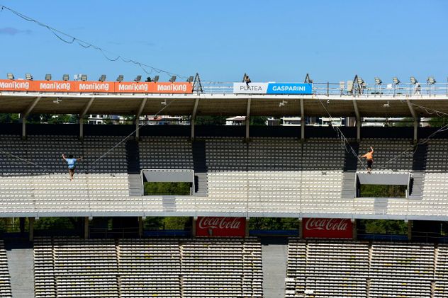 Córdoba será sede de la Copa Mundial de Speedline Highline en el Kempes. Foto gentileza Federico Taverna.