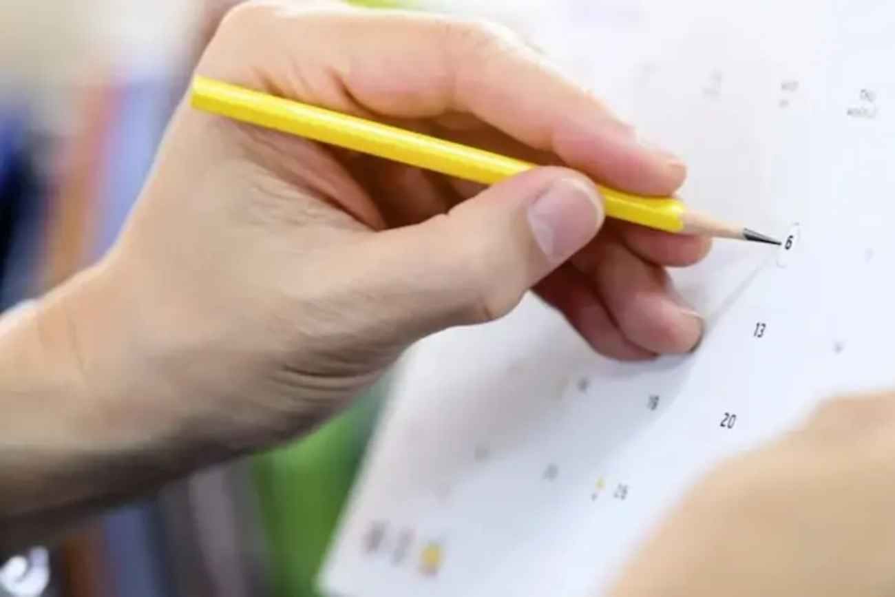 Calendario de días feriados y no laborables con fines turísticos en Argentina. 