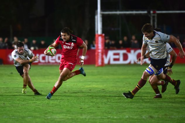 Dogos XV se quedó con el clásico ante Pampas por la novena fecha del Súper Rugby Américas. 
