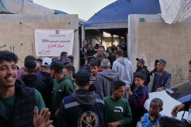 Gaza lleva a cabo sus primeras elecciones en 20 años: votación histórica en medio de la guerra