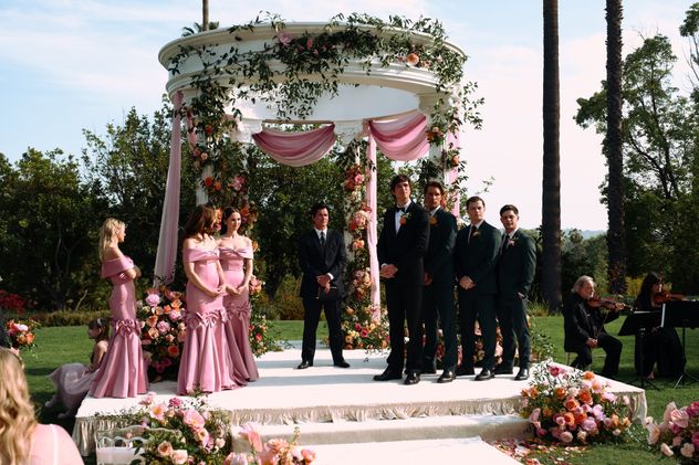 El casamiento de Cassie (Sydney Sweeney) y Nate (Jacob Elordi), momento clave en la tercera temporada de "Euphoria". (HBO Max)